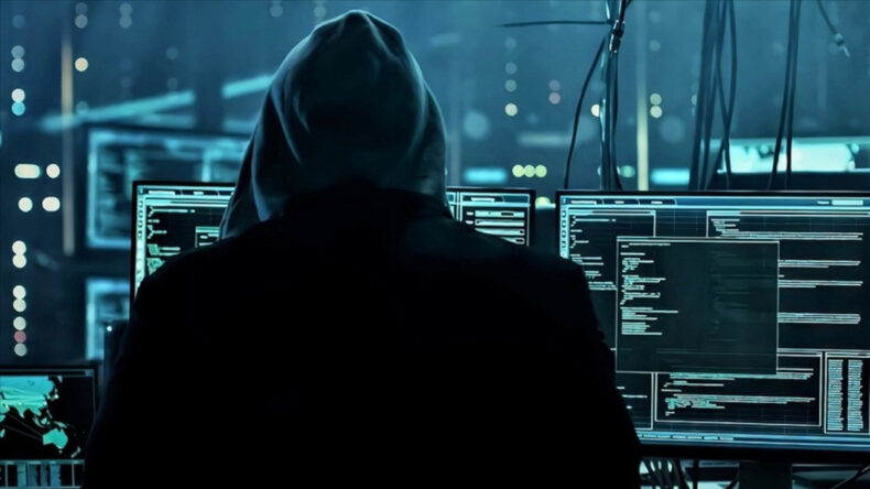 'Siyah Şapkalı Hacker' &Ouml;rg&uuml;t&uuml;ne Operasyon: Milyonlarca Vatandaşın Bilgilerini &Ccedil;almışlar