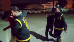 15 Yaşındaki İki Gen&ccedil;, K&uuml;f&uuml;r Nedeniyle Cinayet İ işledi