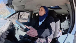 15 Yıldır K&ouml;ydeki &Ouml;ğrencileri Okullarına Ulaştırıyor: 'Kadınların Yapamayacağı Şey Yok'