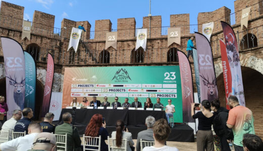 23 &Uuml;lkeden 840 Sporcu: Ultra Trail'de Kleopatra'dan Toroslar'a Zorlu Yolculuk Başlıyor