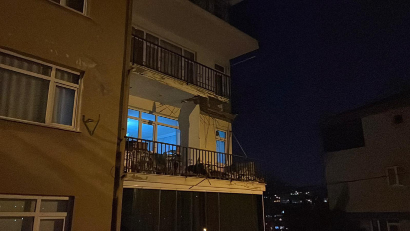 Çöken balkon görüntüsü