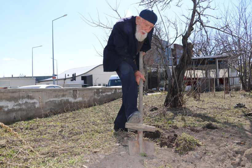 Bahçe çalışmaları