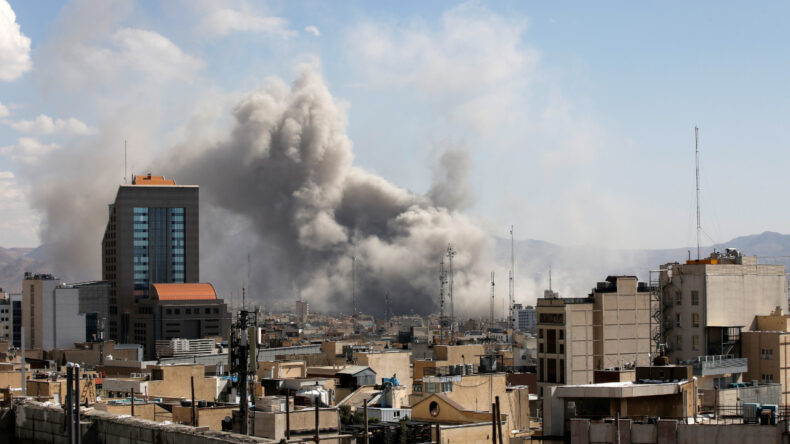 36 Saatte 2 Bin Bomba Atıldı