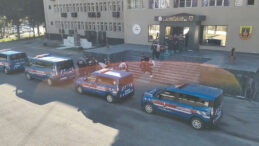 8 ilde operasyon: 2,3 milyarlık para trafiği ortaya &ccedil;ıktı