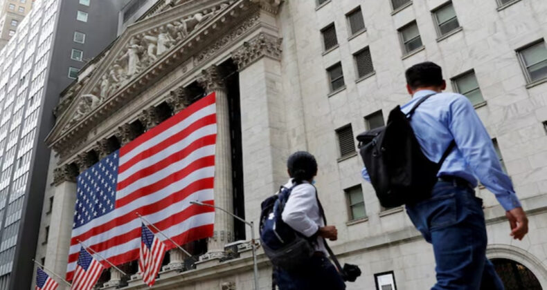 ABD Ekonomisi İvme Kaybetti