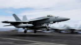 ABD'ye ait askeri u&ccedil;ak d&uuml;şt&uuml; iddiası