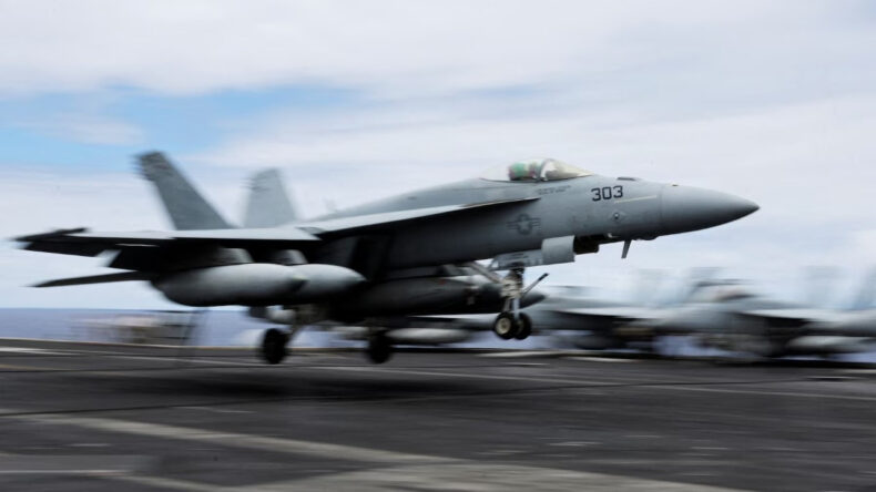 ABD'ye ait askeri u&ccedil;ak d&uuml;şt&uuml; iddiası