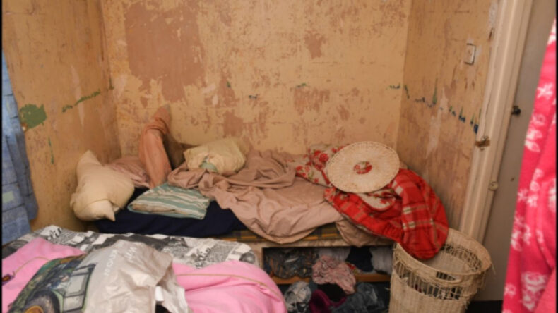 Akılalmaz olay: Bir hafta sonu kalmak i&ccedil;in gittiği evden 25 yıl &ccedil;ıkamadı