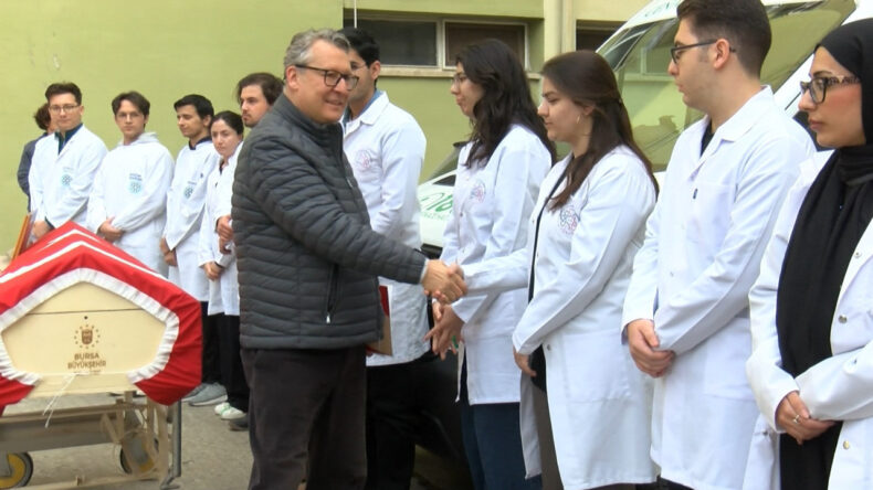 Albay'ın vasiyeti yerine getirildi: Naaşı altı yıl sonra ailesine verildi