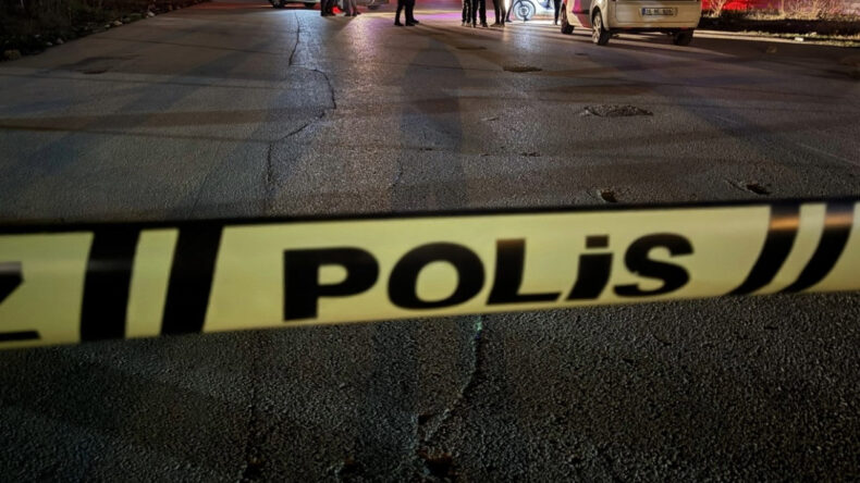 Aliağa'da Pompalı T&uuml;fekli Kuyumcu Soygunu Girişimi