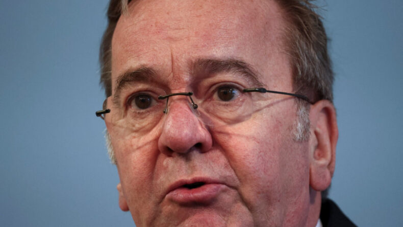 Almanya'dan Trump'a beklenmedik çıkış: Bizim savaşımız değil, biz başlatmadık