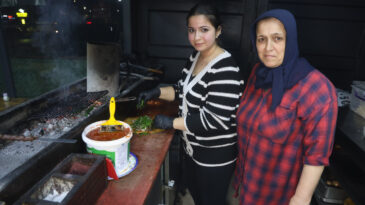 Anne Kız İpleri Eline Aldı: Kimseye Muhta&ccedil; Olmak İ&ccedil;in &Ouml;ğrendik