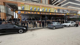 APP Plaka Değişiminde Son G&uuml;n Yoğunluğu