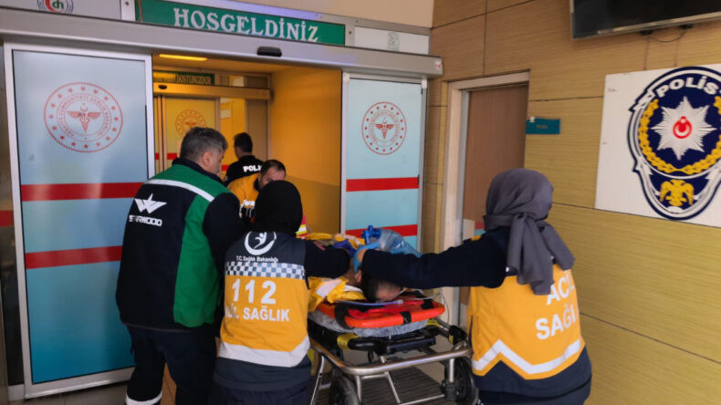 Arkadaşının fenalaşıp bıraktığı işe el atınca &ouml;ld&uuml;