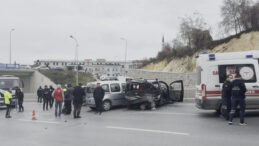 Arnavutk&ouml;y'de 4 aracın karıştığı zincirleme kaza: 6 yaralı