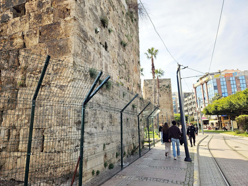 Kale Kapısı Burçlarının Durumu