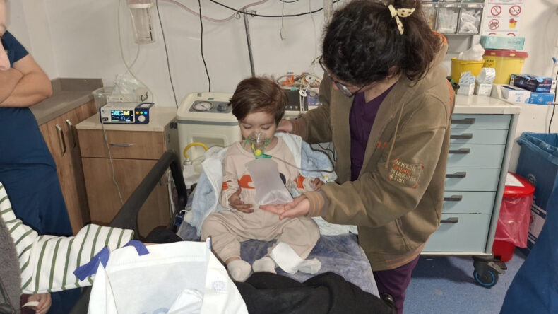 Baba ve bebeği &ouml;l&uuml;mden d&ouml;nm&uuml;şt&uuml;, itiraf etti: Yangını bilerek &ccedil;ıkardım