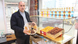 Babasını &ouml;ld&uuml;r&uuml;p, kayıplara karıştı