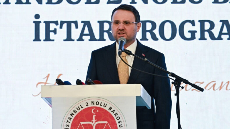 Bakan Gürlek açıkladı: Tapuda avukat zorunluluğu getiriliyor