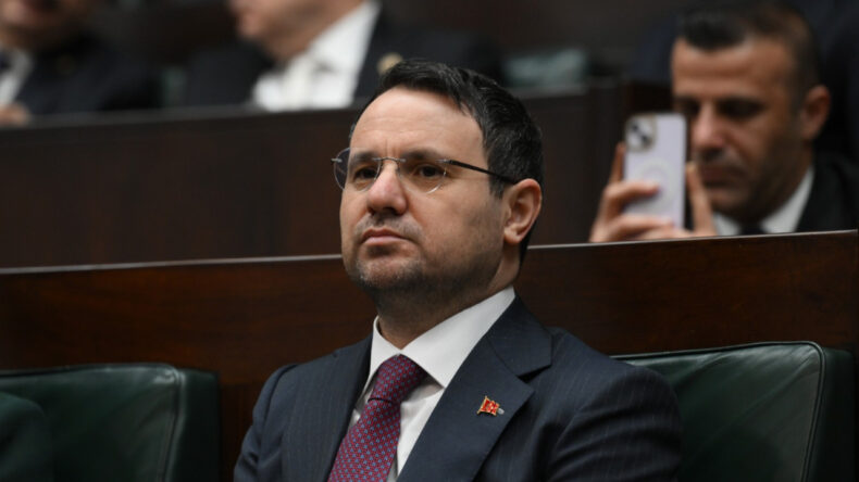 Bakan G&uuml;rlek: Dezenformasyon faaliyetleri yakından takip edilmektedir