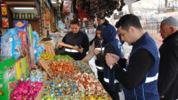 Bayram &Ouml;ncesi Market Denetimi: 6 Milyon TL&rsquo;lik Tarihi Ge&ccedil;miş &Uuml;r&uuml;n Toplatıldı