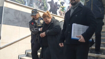 Beyoğlu'nda Cinayet: Sevgilisini &Ouml;ld&uuml;rd&uuml;, İtiraf Etti