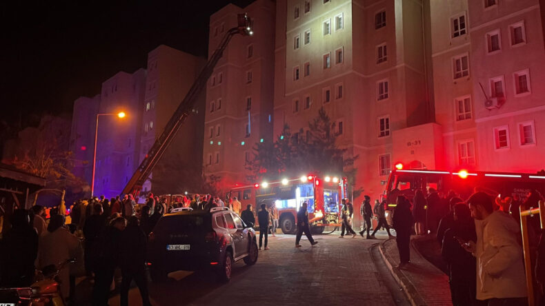 Binada panik anları: 3 kişi hastaneye kaldırıldı