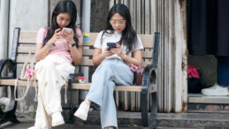 Bir &uuml;lke daha gen&ccedil;lere sosyal medyayı yasaklıyor