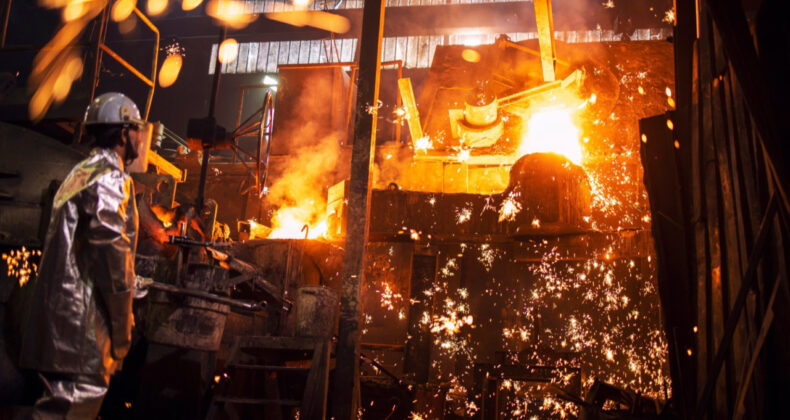 &Ccedil;in'de 1991&rsquo;den bu yana en d&uuml;ş&uuml;k b&uuml;y&uuml;me hedefi