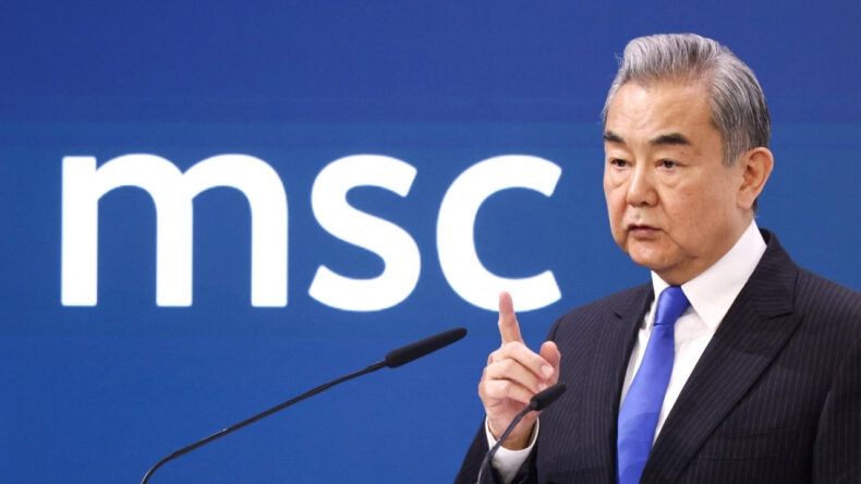 &Ccedil;in'den K&ouml;rfez'de Arabuluculuk Hamlesi