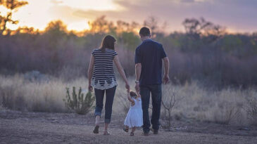 &Ccedil;ocuk sahibi olmanın mutluluğa etkisiyle ilgili &ccedil;arpıcı araştırma