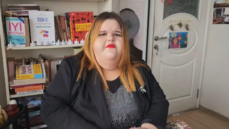 &Ccedil;ocukken Yaşadığı Zorluklar Mesleğini Belirledi