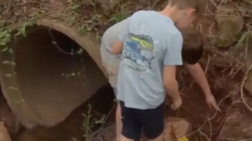 &Ccedil;ocuklar İnsan Kafatası Buldu, Ony&uuml;zlerce Kemik &Ccedil;ıktı