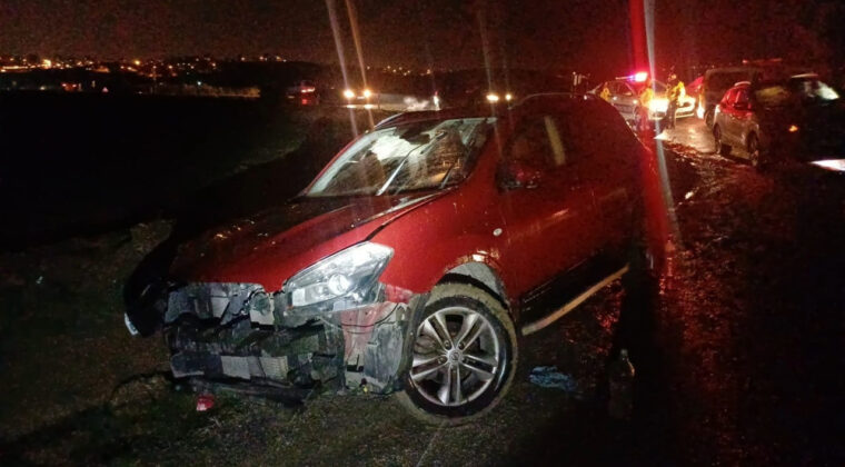 &Ccedil;orum'da İki Otomobilin &Ccedil;arpışması Sonucu 6 Kişi Yaralandı