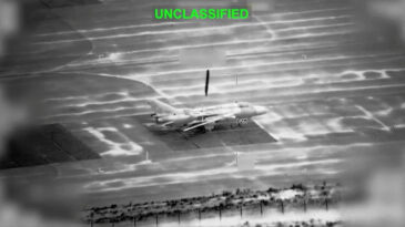 CENTCOM yayınladı: İran'ın balistik f&uuml;ze rampaları b&ouml;yle vuruldu