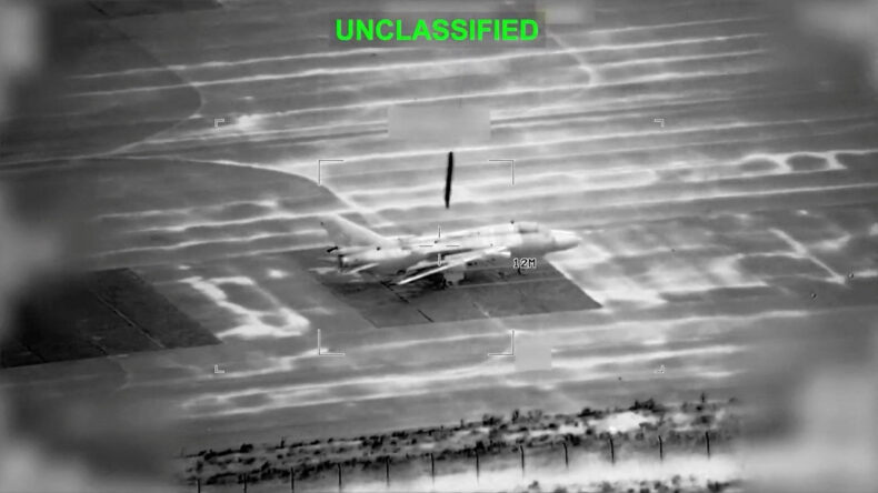 CENTCOM yayınladı: İran'ın balistik füze rampaları böyle vuruldu