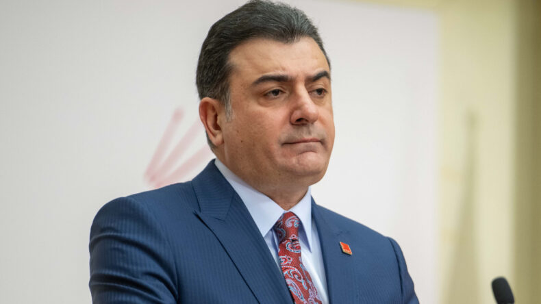 CHP: Yarın Silivri&rsquo;de olacağız