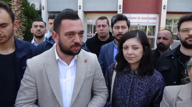 CHP'li gen&ccedil;ler adli kontrolle serbest bırakıldı