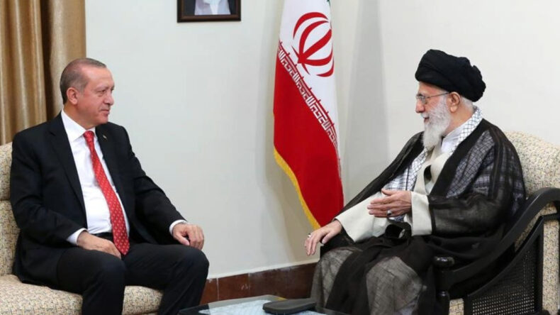 Cumhurbaşkanı Erdoğan'dan Hamaney için başsağlığı mesajı