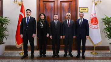 DEM Parti'den yeni bakanlara ziyaret