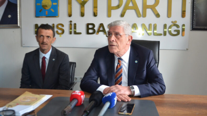 Dervişoğlu'dan İstiklal Marşı'nın Arap&ccedil;a okunmasına tepki