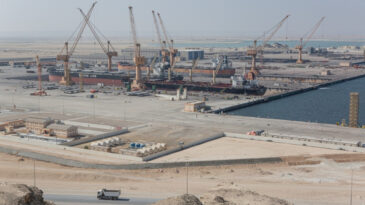 Dev Limana İHA Saldırısı: Petrol Faaliyetleri Durdu