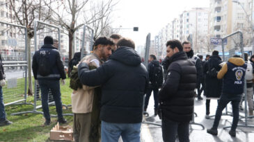 Diyarbakır'da Nevruz: 12 Bin Polis G&ouml;rev Alacak