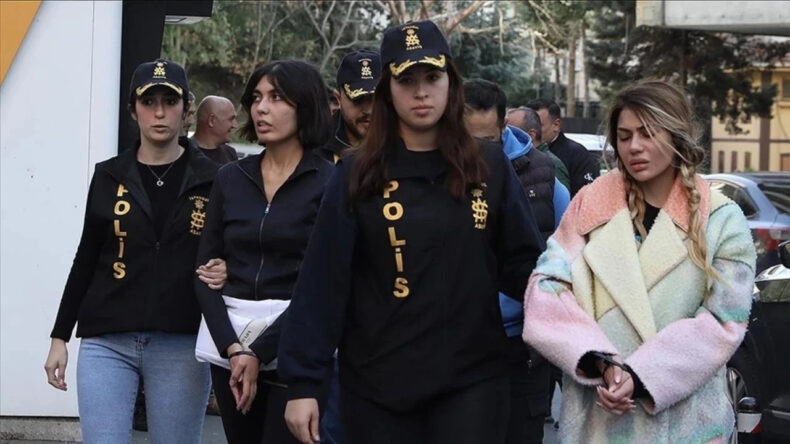 Dolandırıcılık davasında karar: Bahar Candan&rsquo;a hapis cezası