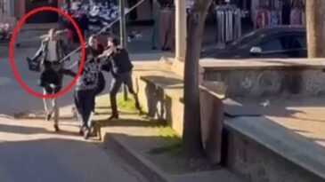 Dubalar, Tabureler Havada U&ccedil;uştu