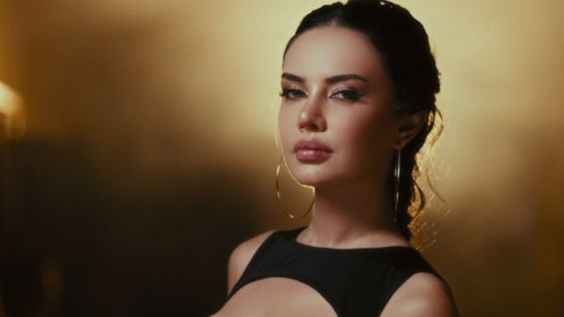 Ece Ronay Hakkında Soruşturma Başlatıldı