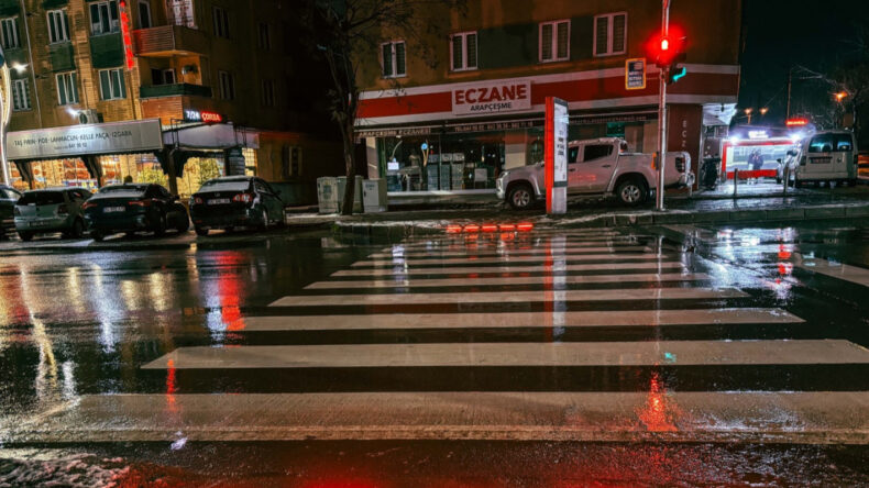 Eczanelerden Park İsyanı