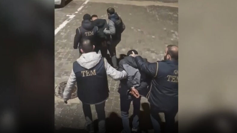 EGM: Diyarbakır'daki Nevruz'da 6 kişi g&ouml;zaltına alındı