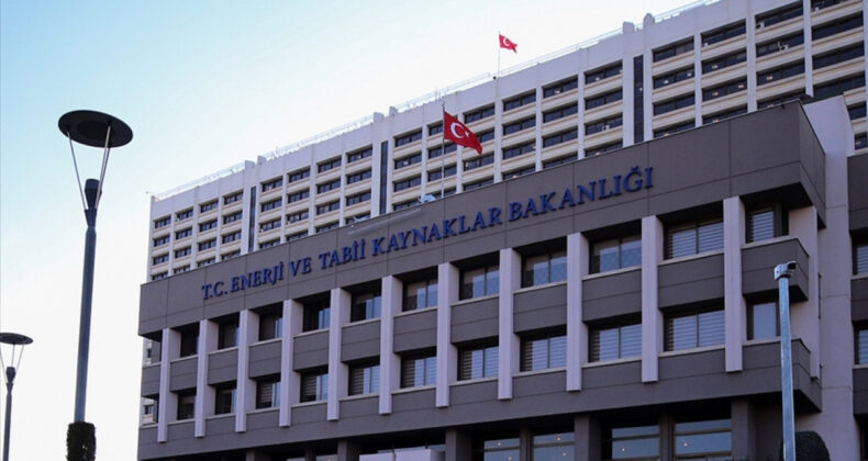Enerji Bakanlığı'ndan iki Çinli firmaya ihale yasağı