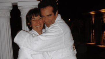 Epstein Belgelerinde Adı Ge&ccedil;iyordu: David Copperfield'dan Ani Karar